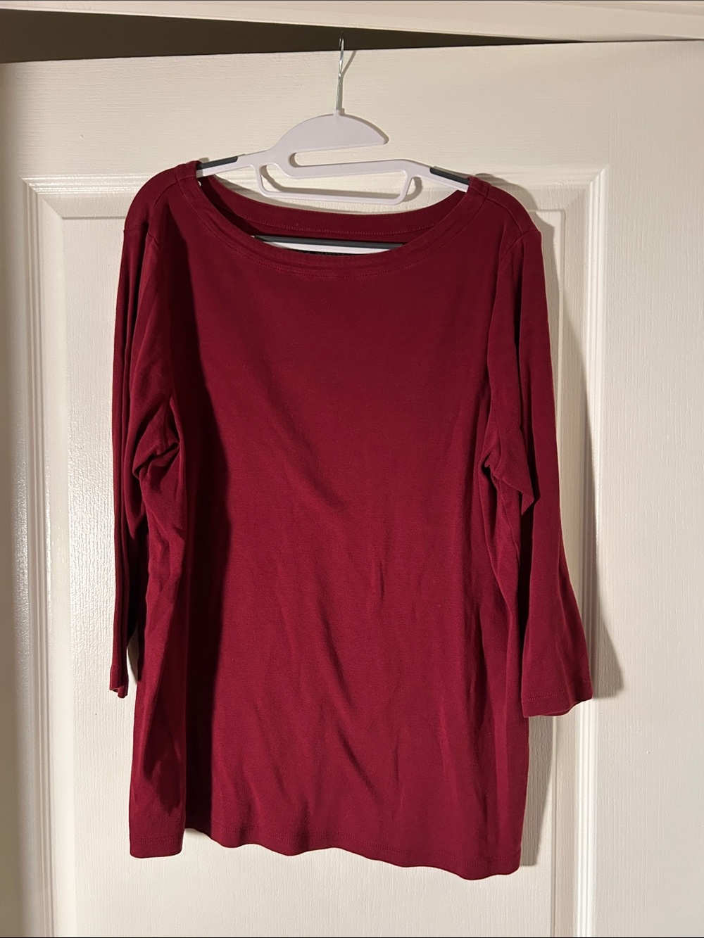 Chico’s Women's Maroon 3/4 Sleeve Boatneck Top
